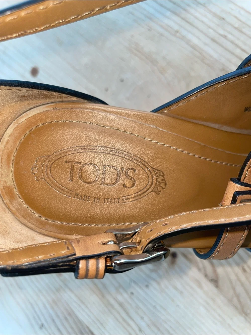 Tod's Italian Cognac Leather Multi-Strap Caged Buckle Sandals - Picture 6 of 10